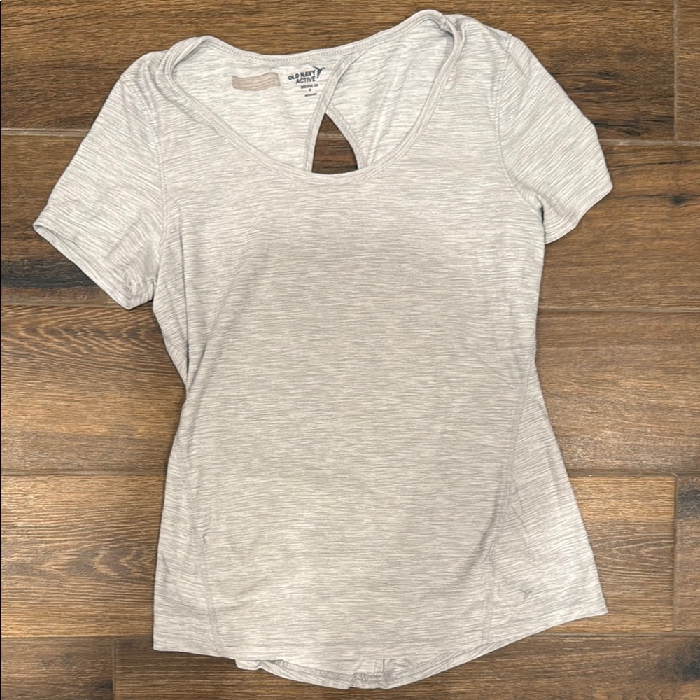 Old Navy Women's Gray Top